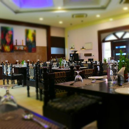 Regenta Resort Bhuj By Royal Orchid Hotels Limited Exteriér fotografie