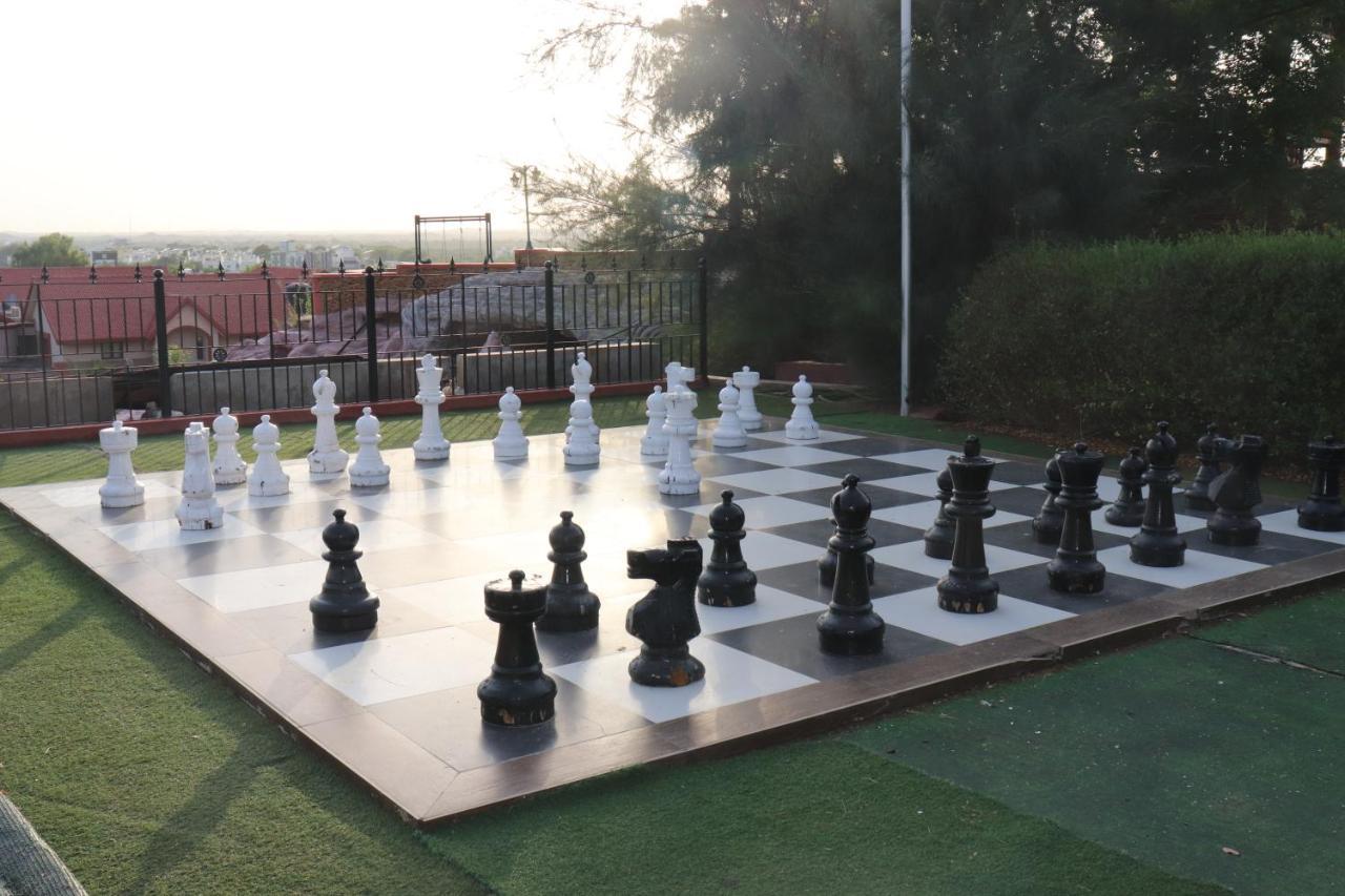 Regenta Resort Bhuj By Royal Orchid Hotels Limited Exteriér fotografie